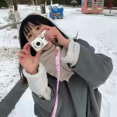苍傲玉
